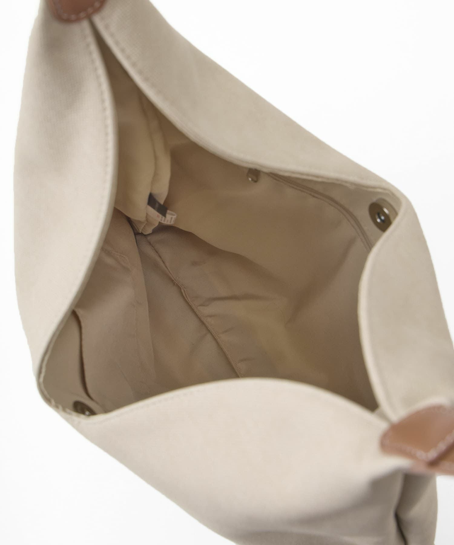 Legato Largo ショルダーバッグ A4収納 V-shaped LG-X0572 配色ベージュ