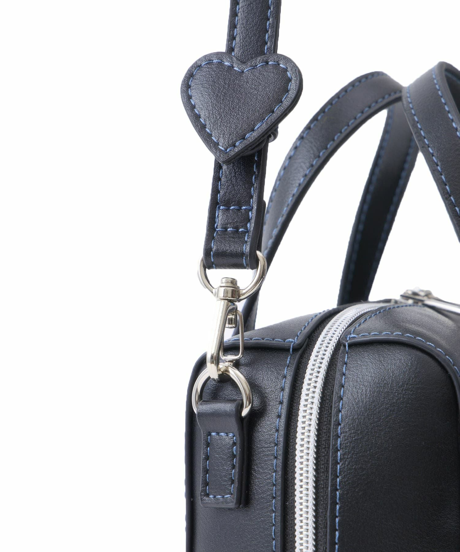 Legato Largo ショルダーバッグ ２WAY 軽量 ハートステッチ LH-W0133 ブラック