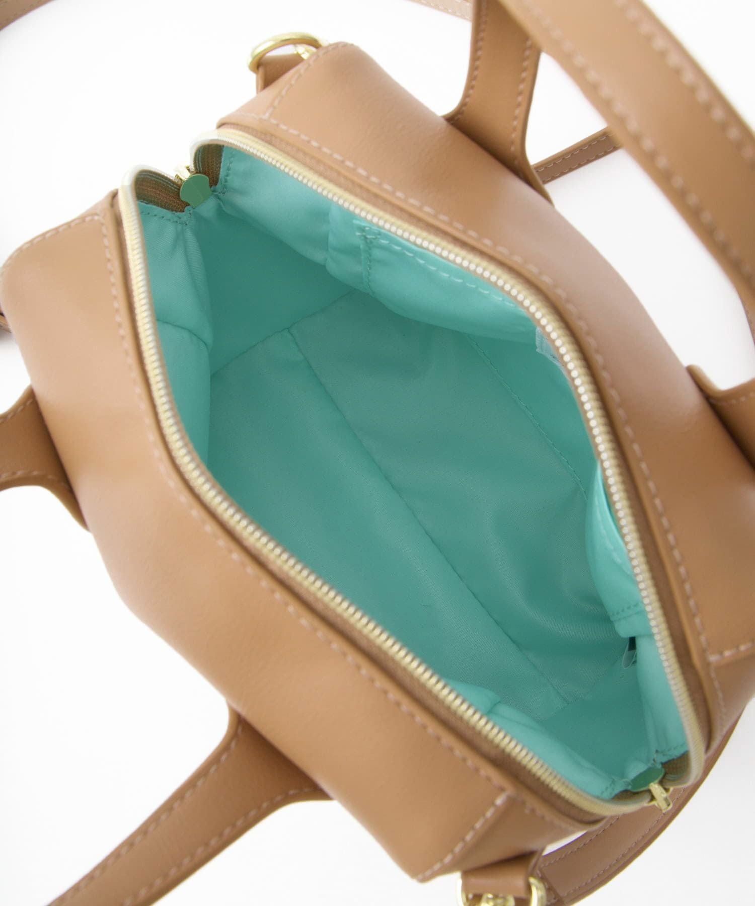 Legato Largo ショルダーバッグ ２WAY 軽量 ハートステッチ LH-W0133　キャメル