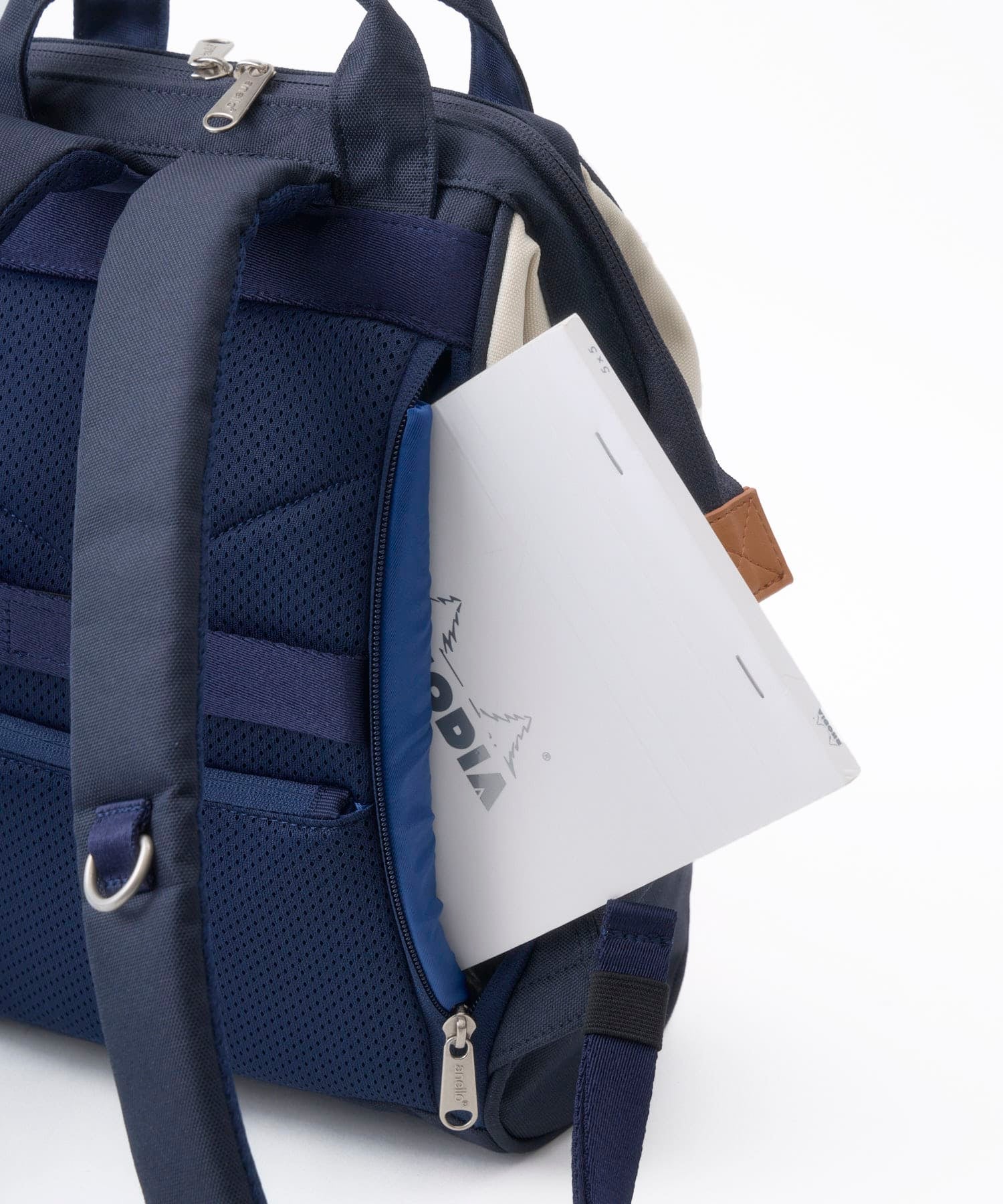 anello リュック バックパック PC収納 A4収納 撥水 キャリーオン NATIVE ATB0197NY