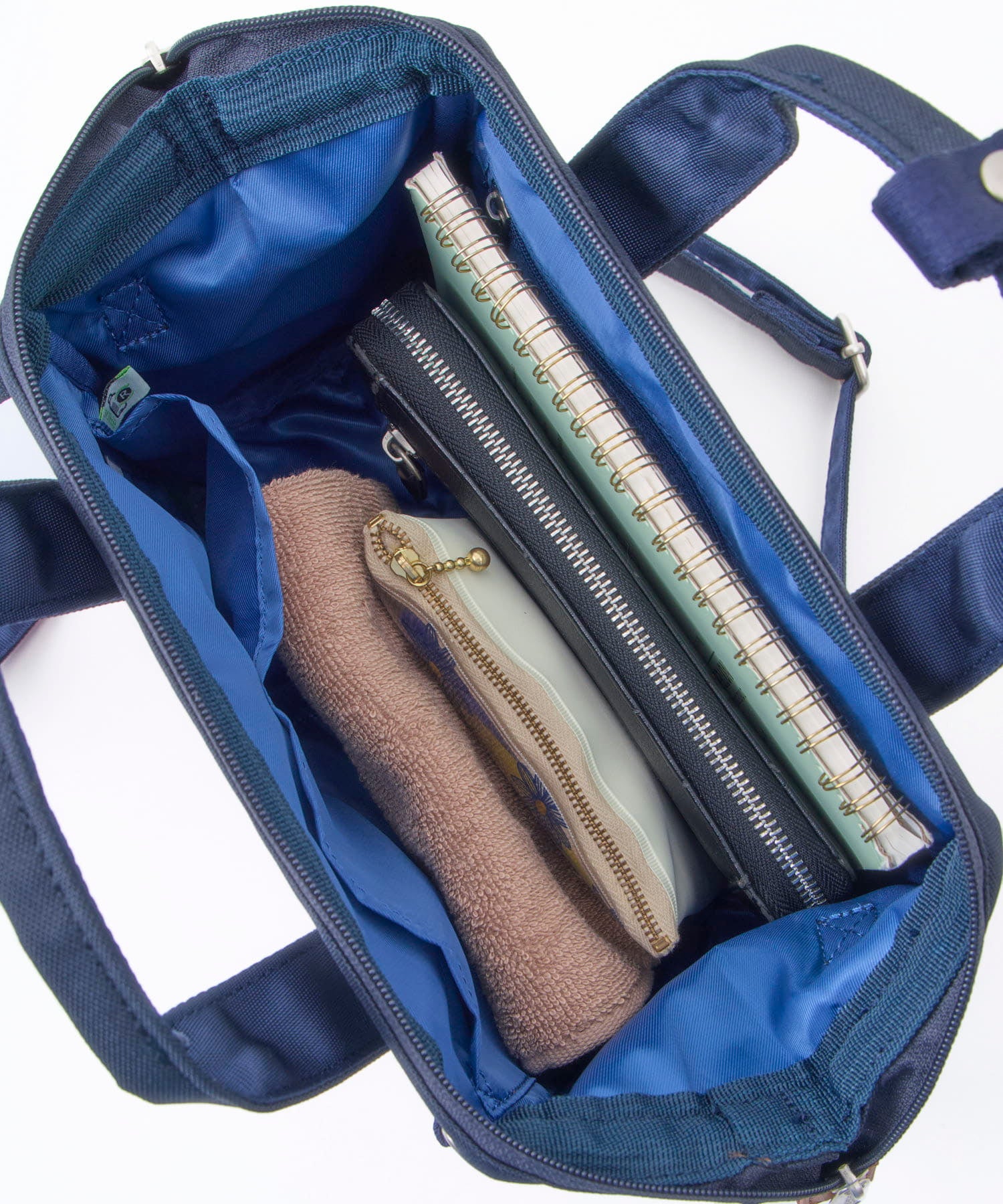 anello ショルダーバッグ 2WAY A5収納 撥水 NATIVE ATB5181Y