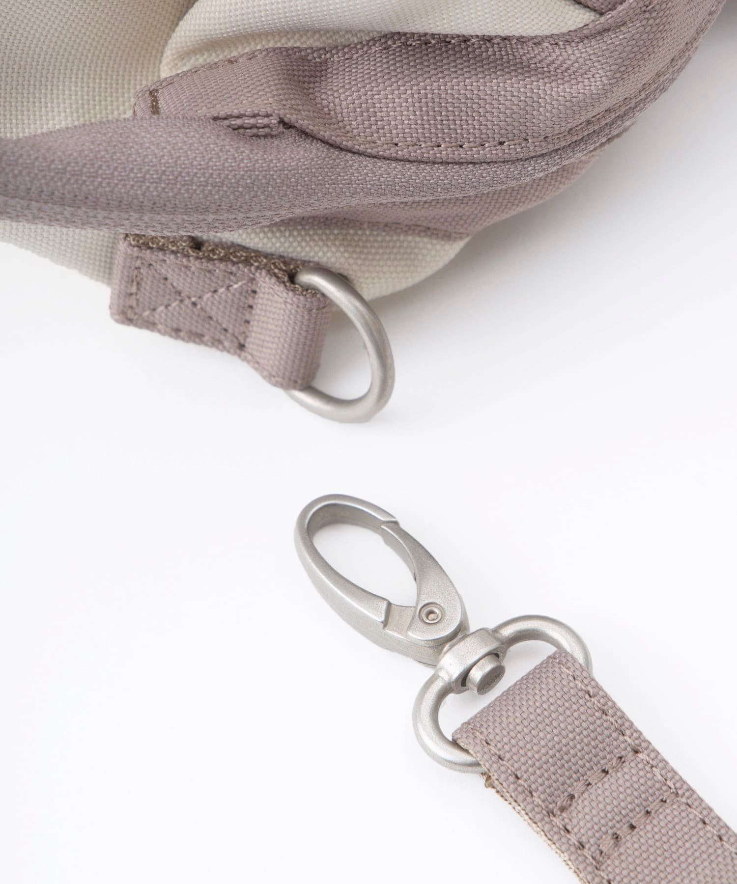 anello ショルダーバッグ 2WAY A5収納 撥水 NATIV ATB5182Y