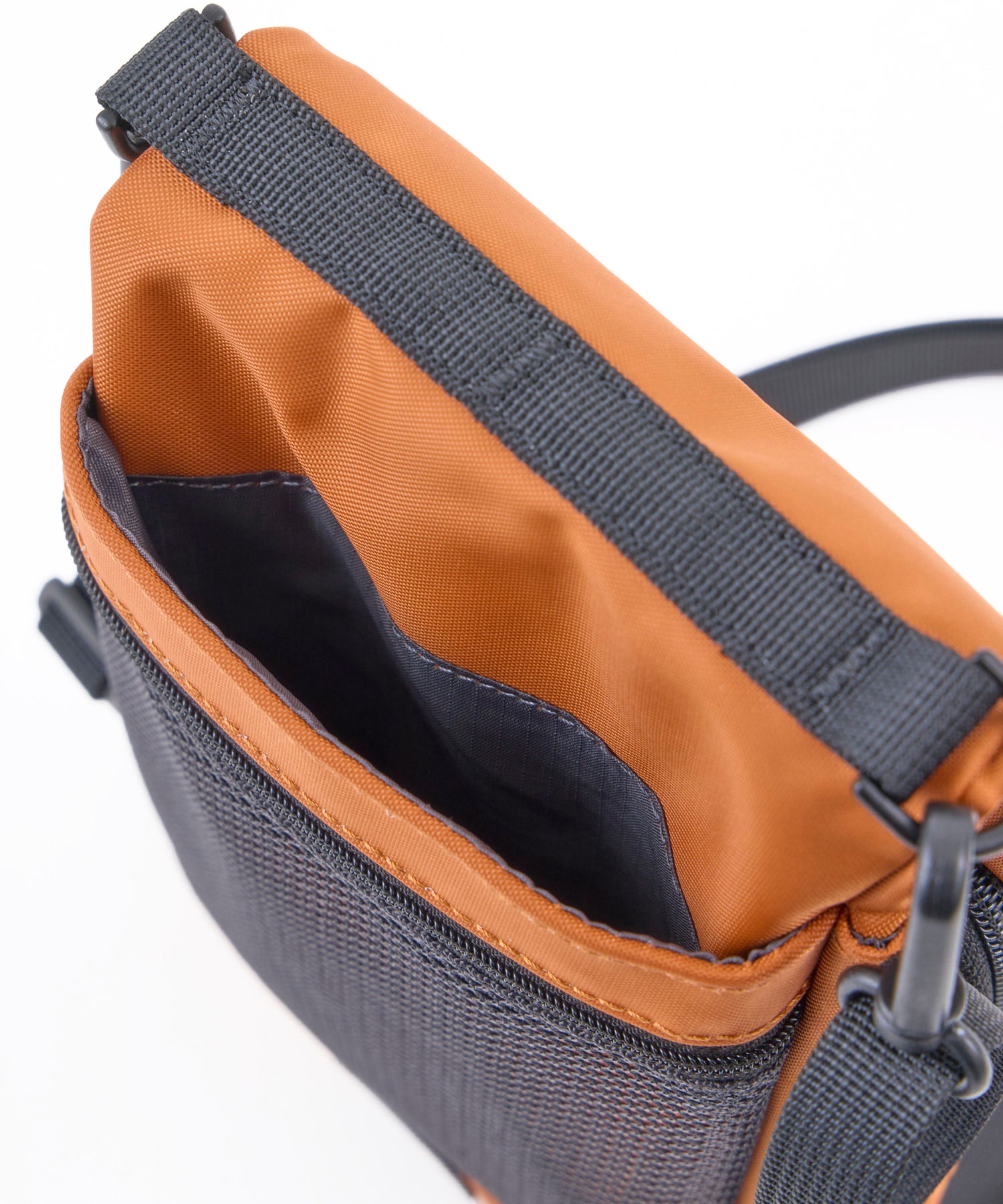 anello ミニショルダーバッグ　EXPAND　PACKT　ATR0413　撥水加工　トラベルバッグ　サブバッグ　ショルダー取り外し可能　メッシュポケット　キャメル