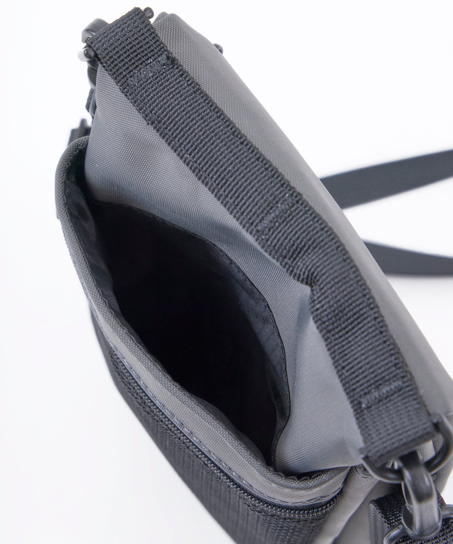 anello ミニショルダーバッグ　EXPAND　PACKT　ATR0413　撥水加工　トラベルバッグ　サブバッグ　ショルダー取り外し可能　メッシュポケット　グレー