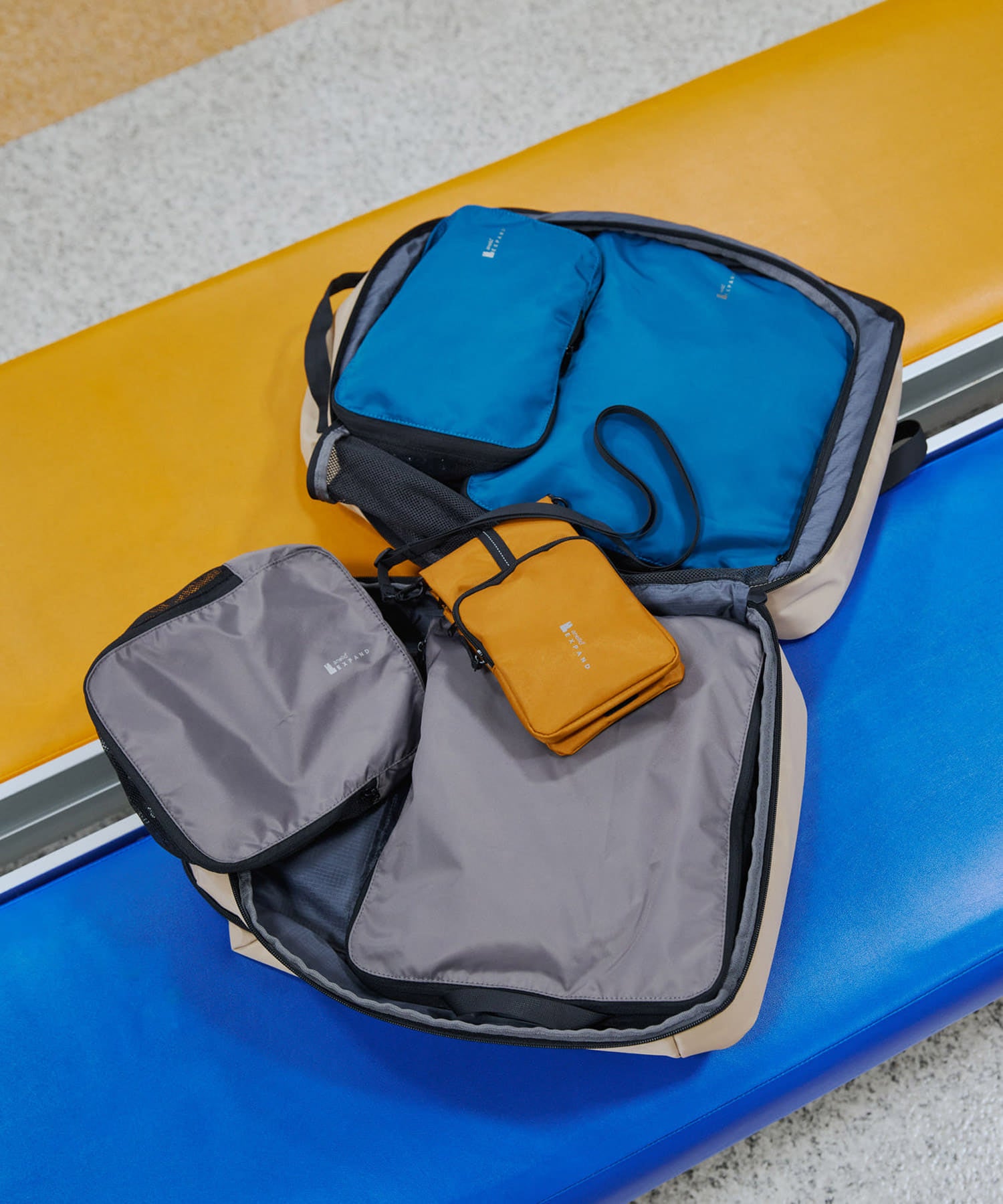 anello ミニショルダーバッグ　EXPAND　PACKT　ATR0413　撥水加工　トラベルバッグ　サブバッグ　ショルダー取り外し可能　メッシュポケット