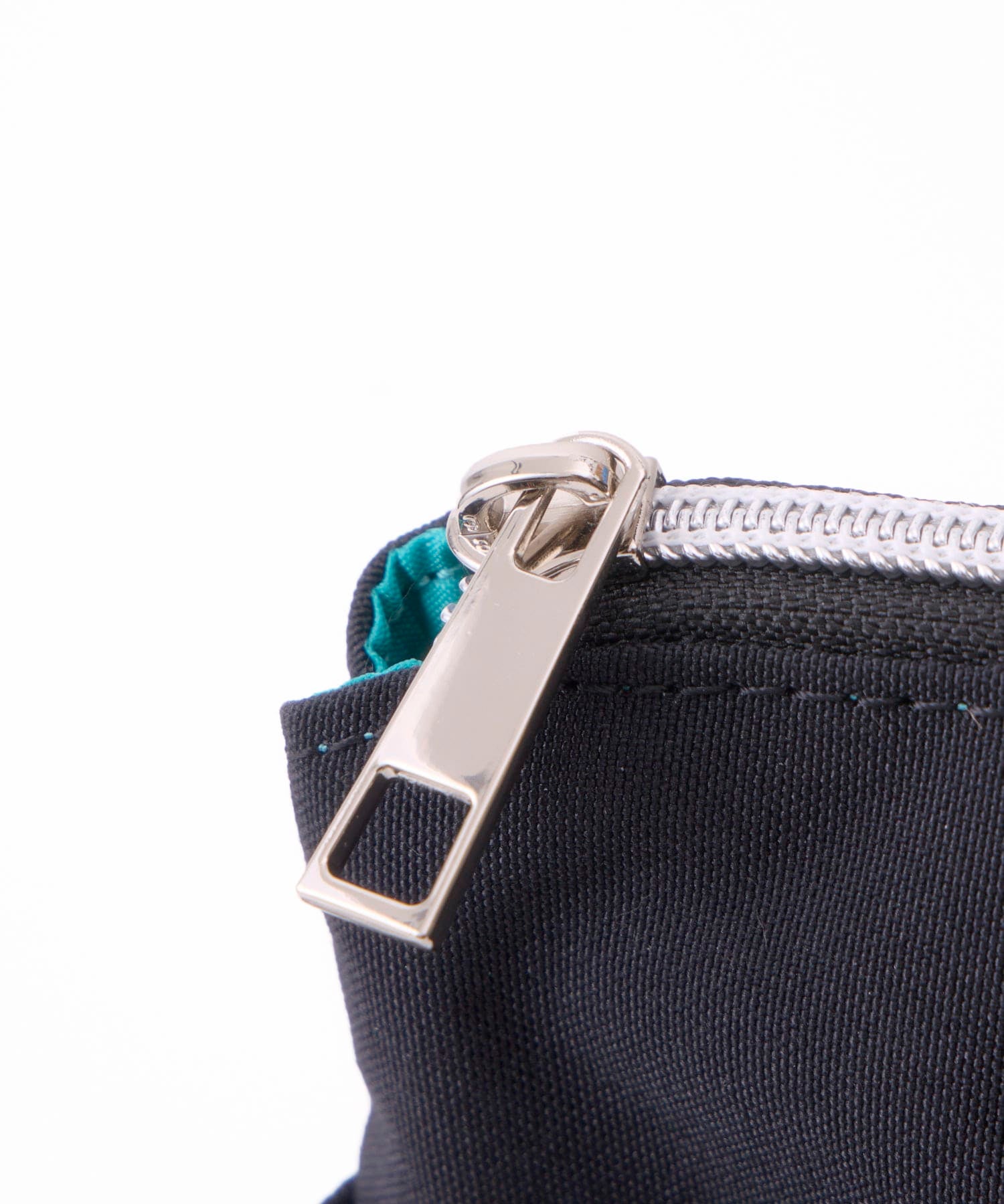 Legart　Largo　リュック　バックパック　A5対応　両面撥水　LH-D1444　保冷機能　前面ポケット　多収納　もっとおさんぽBAG