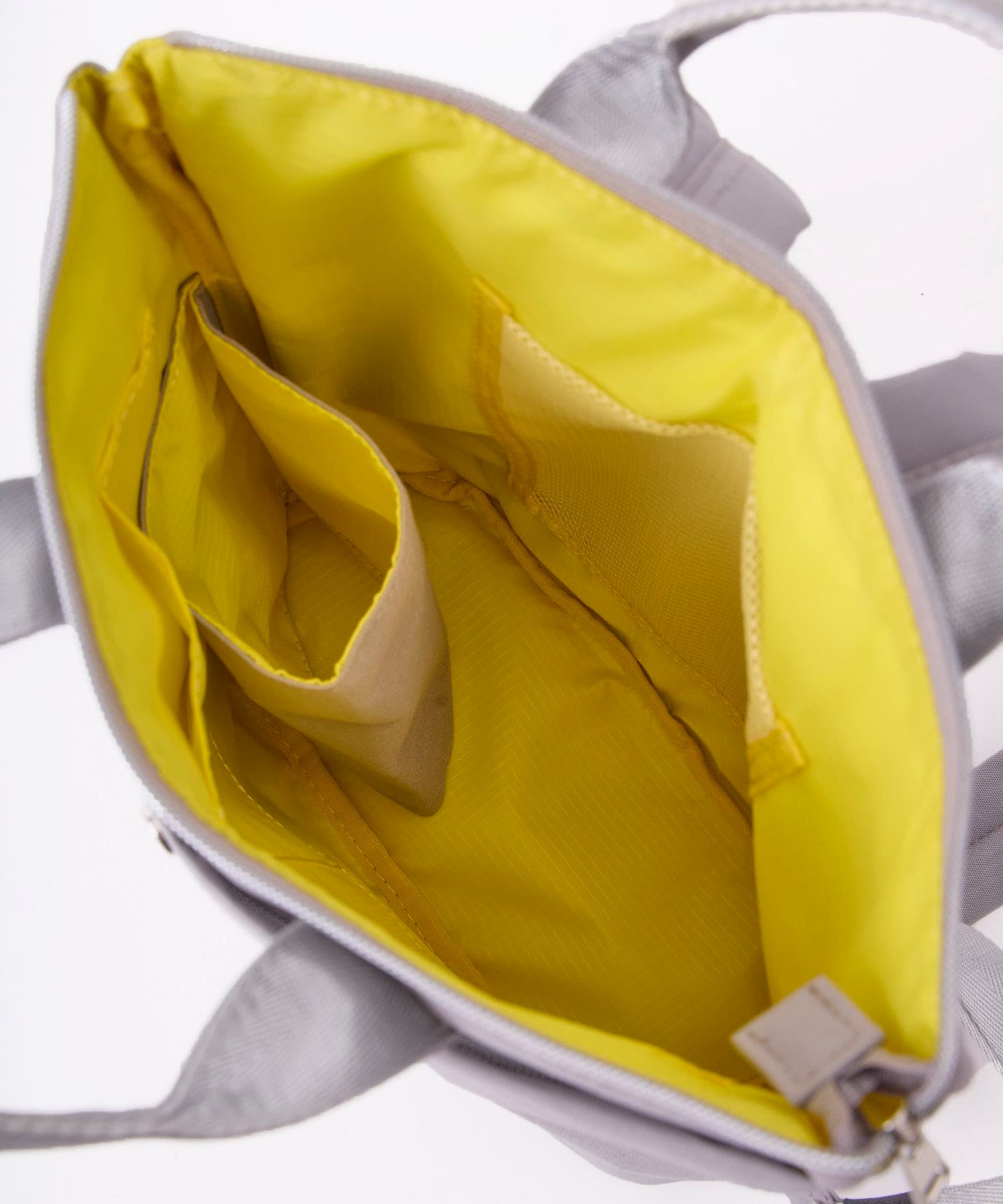 Legart　Largo　リュック　バックパック　A5対応　両面撥水　LH-D1444　保冷機能　前面ポケット　多収納　もっとおさんぽBAG　ライトグレー