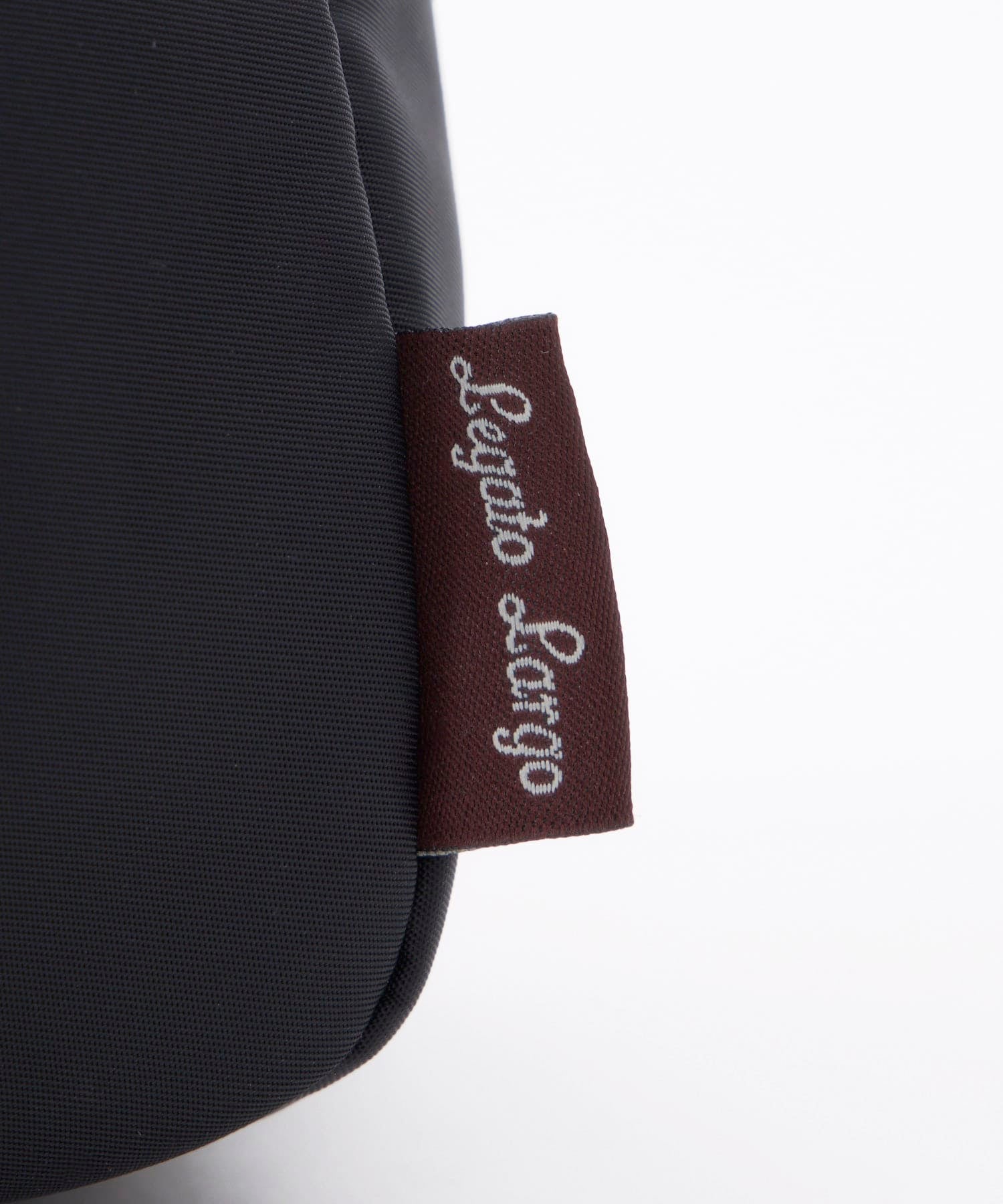 Legart Largo　ショルダーバッグ　ミドルボストンバッグ　肩楽　２wayショルダーバッグ　撥水加工　多収納　ショルダーパッド付き　LH-L0154