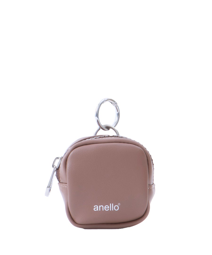anello スクエアポーチチャーム CHARM MARKET2 AIY0205 カラビナ付き　マット素材　太めファスナー　シンプル　小物ポーチ　チャーム　ブラウン
