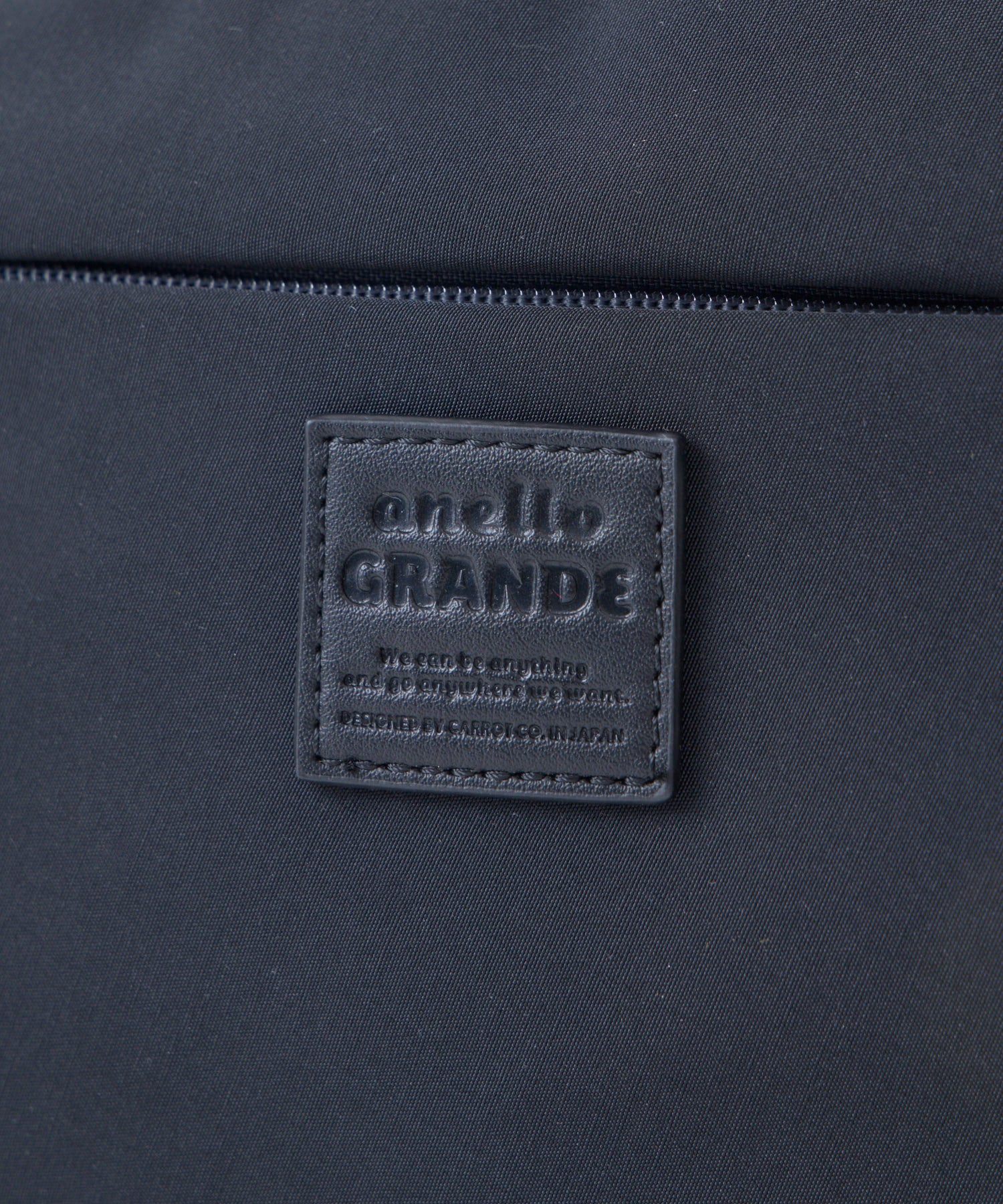 anello GRANDE ミニショルダーバッグ　撥水加工　GGM1122　軽量　サブバッグ　Dカン付き　差し色　ＣＡＮＤＹ
