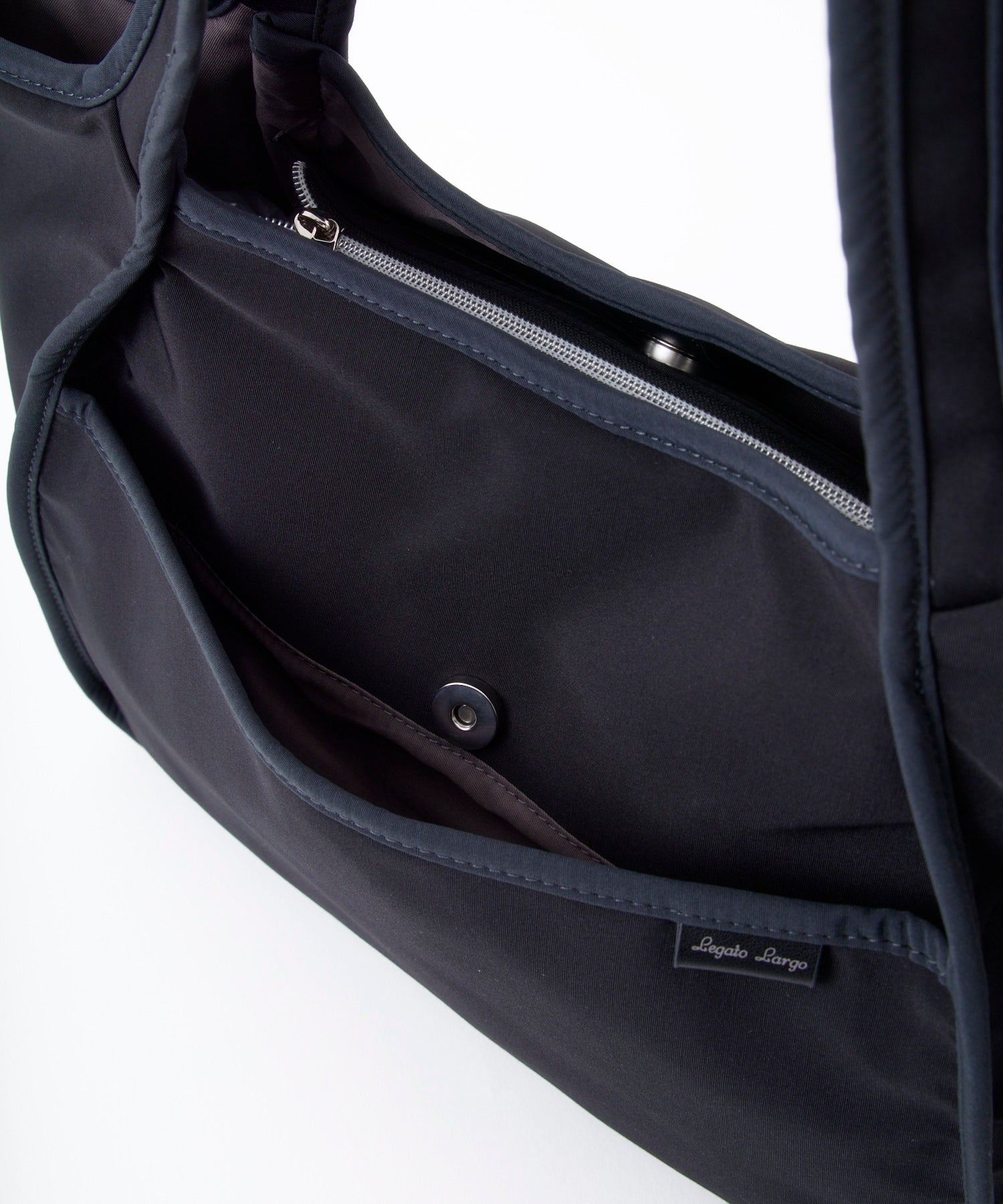 Legart Largo トートバッグ　Sunny Frame　A4 撥水 LH-D1616 仕切り仕様 マザーズバッグ 通勤バッグ　通学バッグ　パイピングデザイン