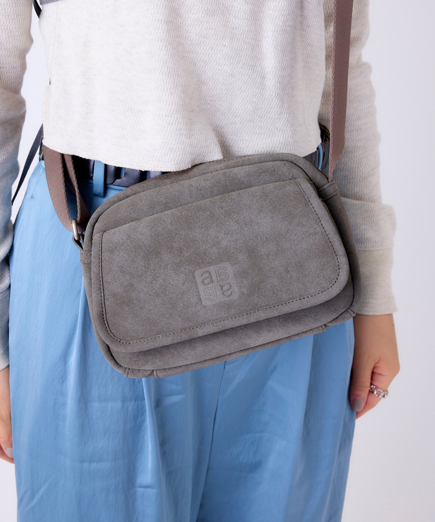 anello アネロ FIT ミニショルダーバッグ スエード ユニセックス お出かけバッグ フラップポケット ティモシー AIB5212