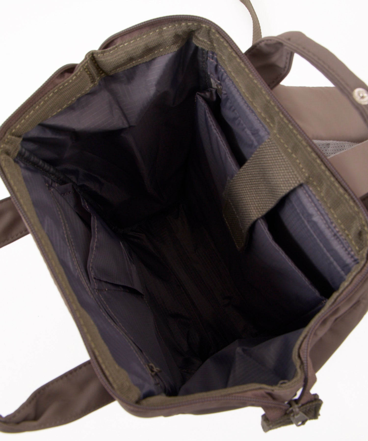 anello アネロ NATIVE CROSSBOTTLE 口金リュック A4 撥水 キャリーオンテープ PC収納可能 10L ATB5194 デリバー ライトグレー