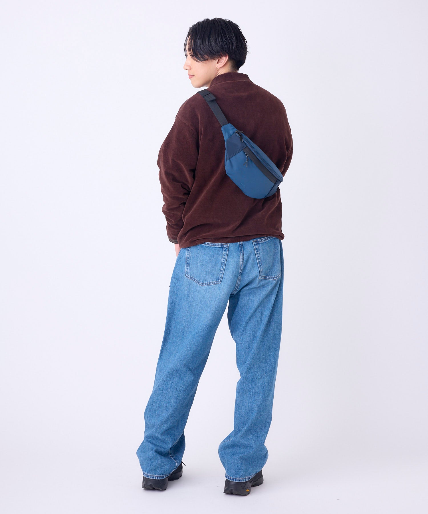 anello アネロ FIT ウエストバッグ 軽量 撥水 ユニセックス お出かけバッグ デイライト ATR0441
