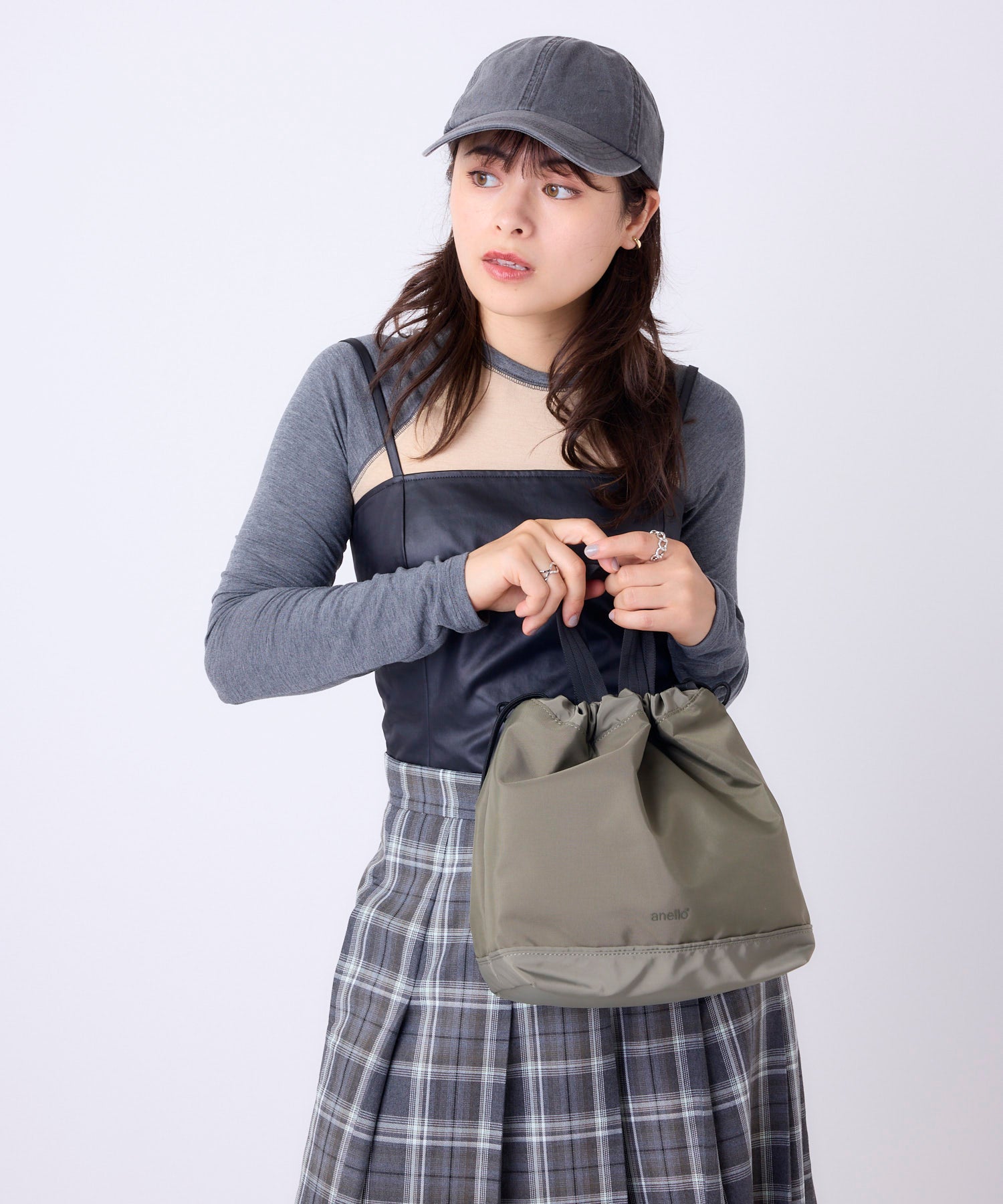anello アネロ FIT 巾着2WAYショルダーバッグ A5 2WAY 撥水 軽量 ユニセックス デイライト ATR0442
