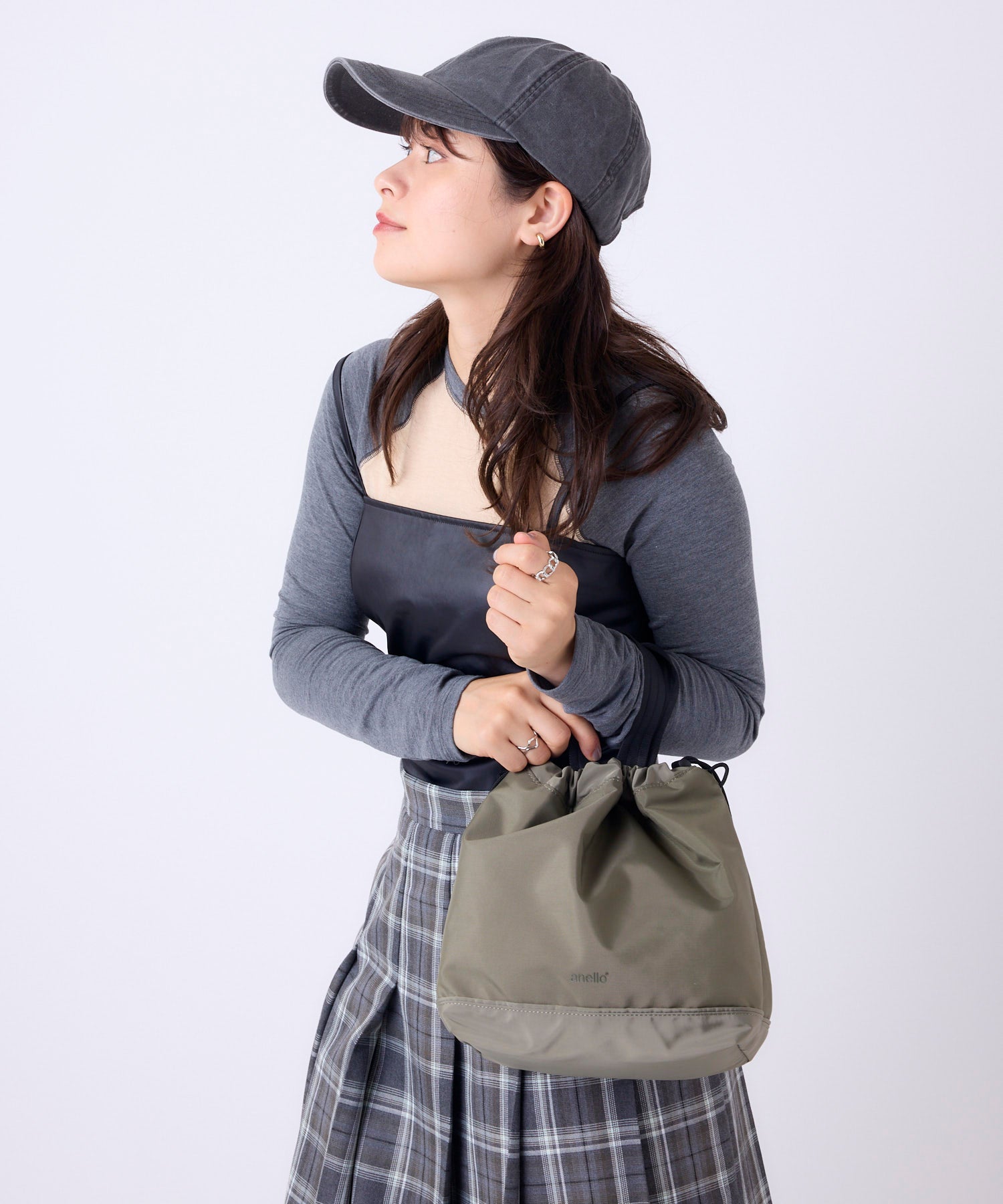 anello アネロ FIT 巾着2WAYショルダーバッグ A5 2WAY 撥水 軽量 ユニセックス デイライト ATR0442