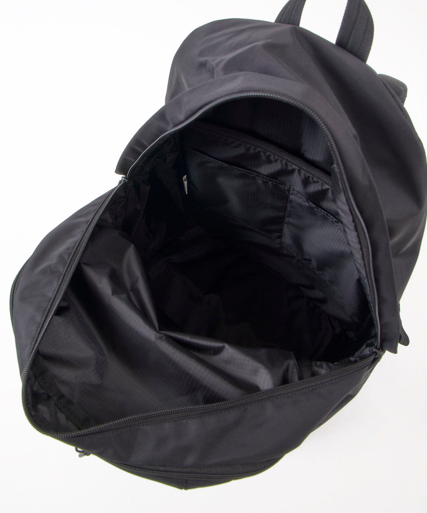 anello アネロ FIT リュック A4 大容量 PC収納可能 多収納 軽量 撥水 ユニセックス デイライト ATR0445 ブラック