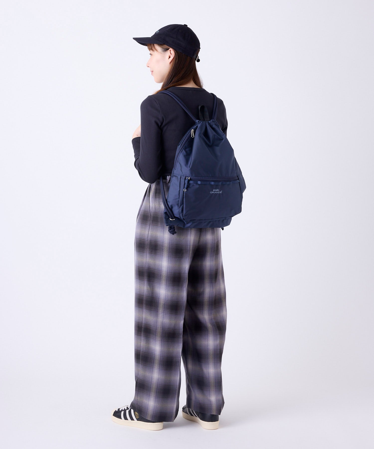 anelloGRANDE アネログランデ ナップサック A4 撥水 軽量 カジュアル お出かけバッグ 15L Dかん DC２ GTM1155 ネイビー