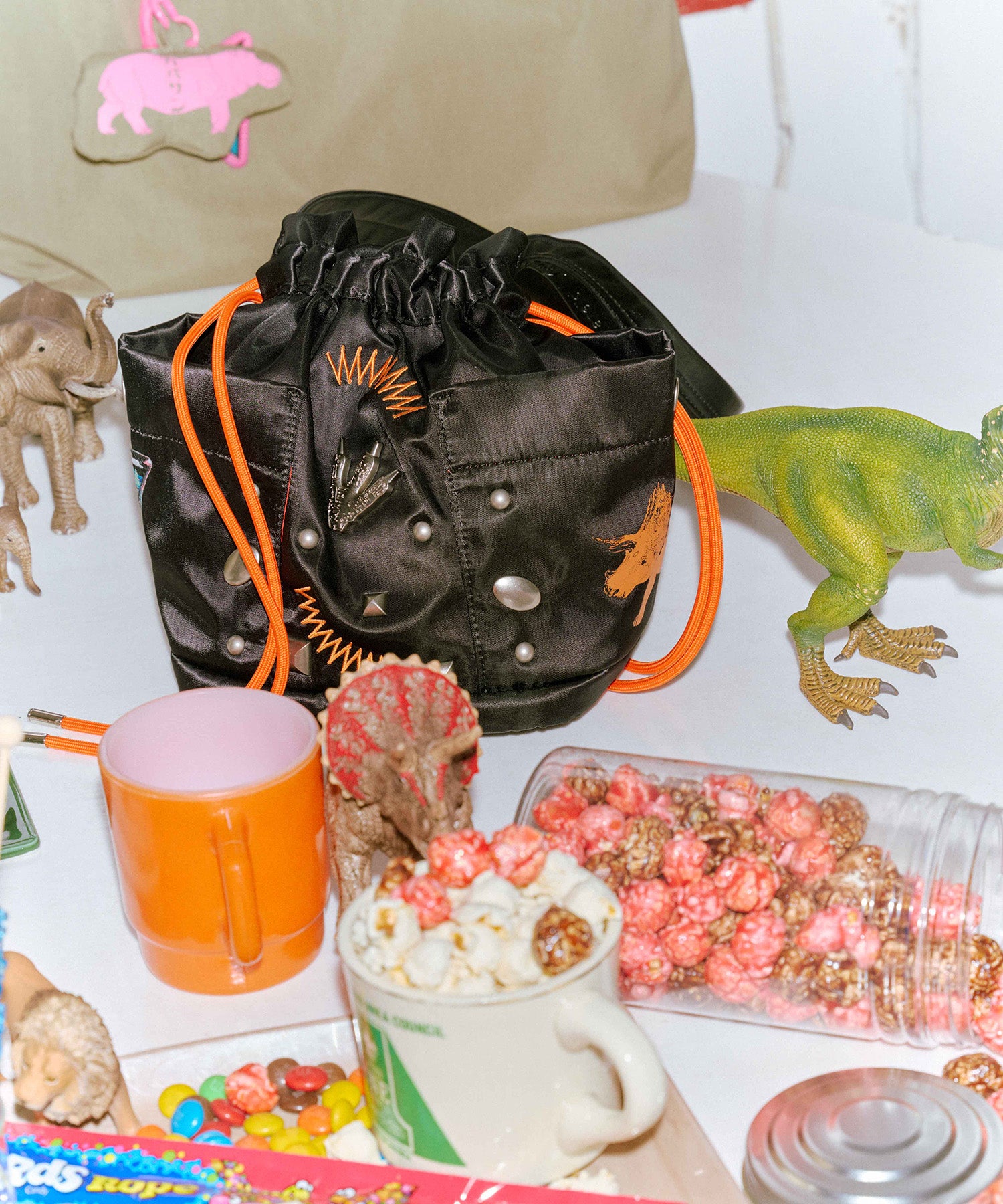 SAIB0001 巾着ショルダーバッグ シュライヒ Schleich 恐竜 巾着バッグ anello 撥水 サイドポケット