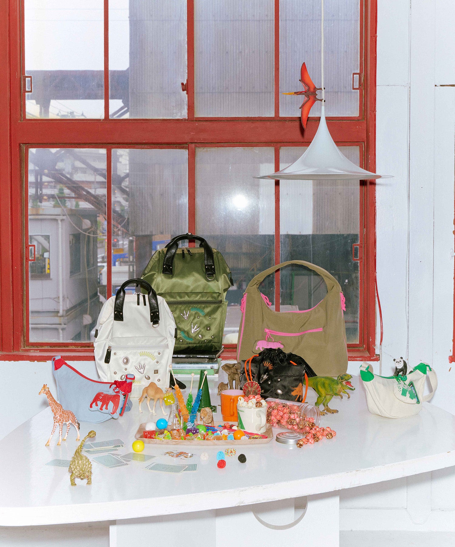 anello ミニショルダーバッグ SAIB0004 Schleich シュライヒ 恐竜 チャーム 撥水加工 差し色