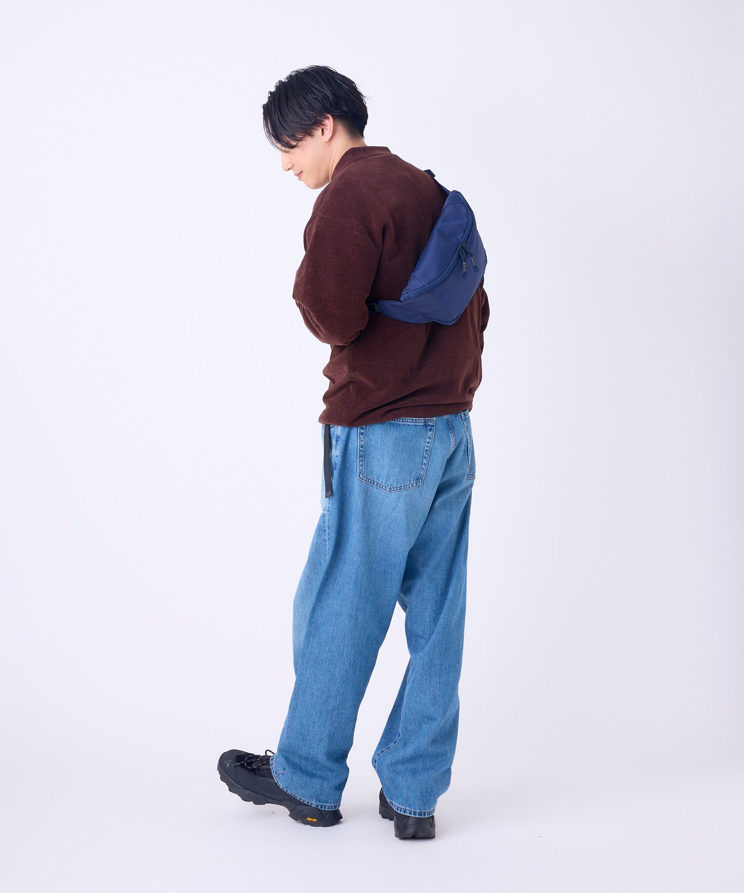 ASB010　ウエストバッグ　公式　Cliente　anello 撥水加工　コンパクト　お出かけバッグ