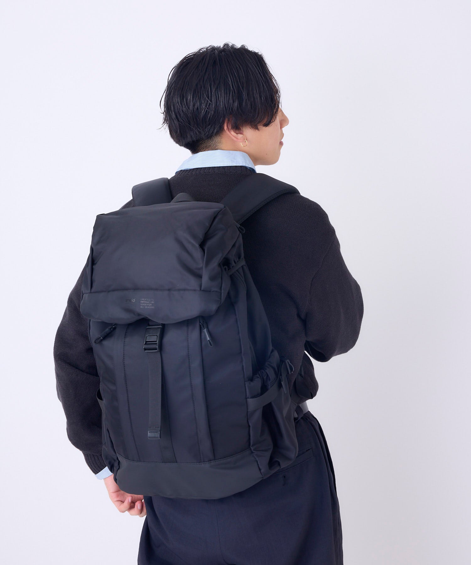ASB011　リュック　フラップ付き　公式　anello　Cliente　軽量　撥水　Ａ4　15インチ収納可能　キャリーオンテープ