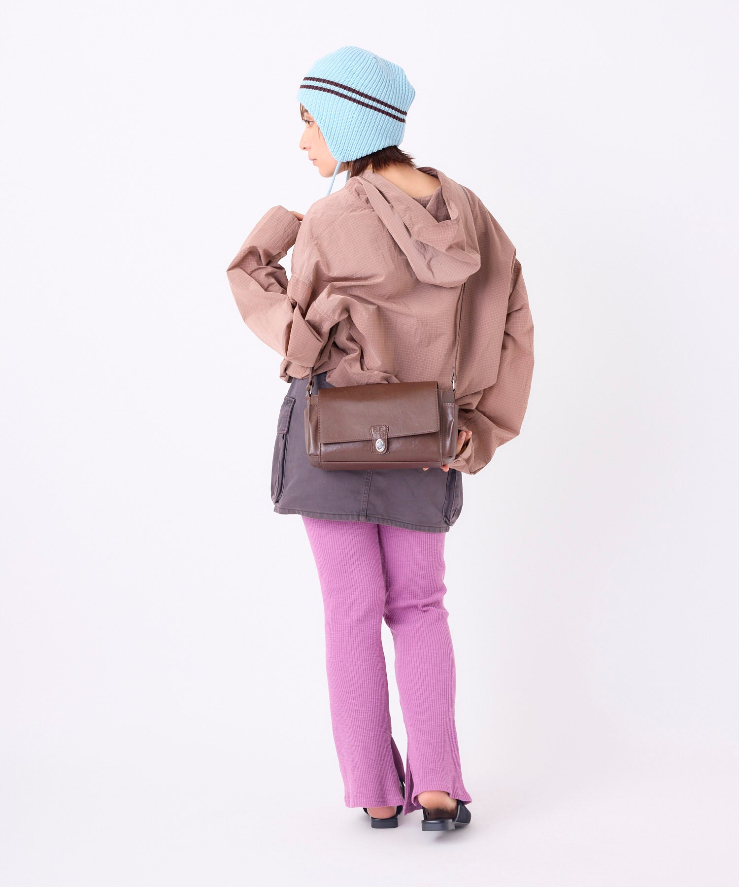 anello アネロ FIT ミニショルダーバッグ A5 ひねり金具 きれいめ 合皮 ユニセックス レトロ EDITOR AGB5232 ブラウン