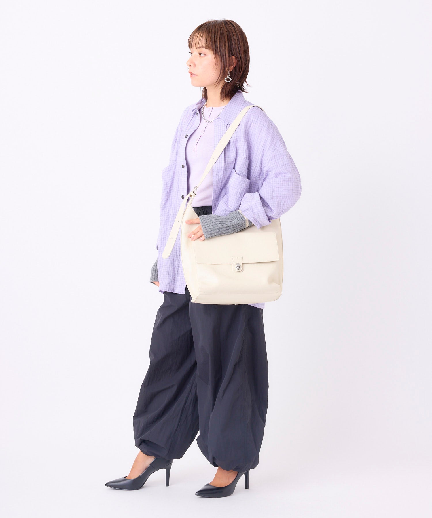 anello アネロ FIT トートバッグ  A5 ひねり金具 きれいめ 合皮 ユニセックス レトロ EDITOR AGB5234 アイボリー