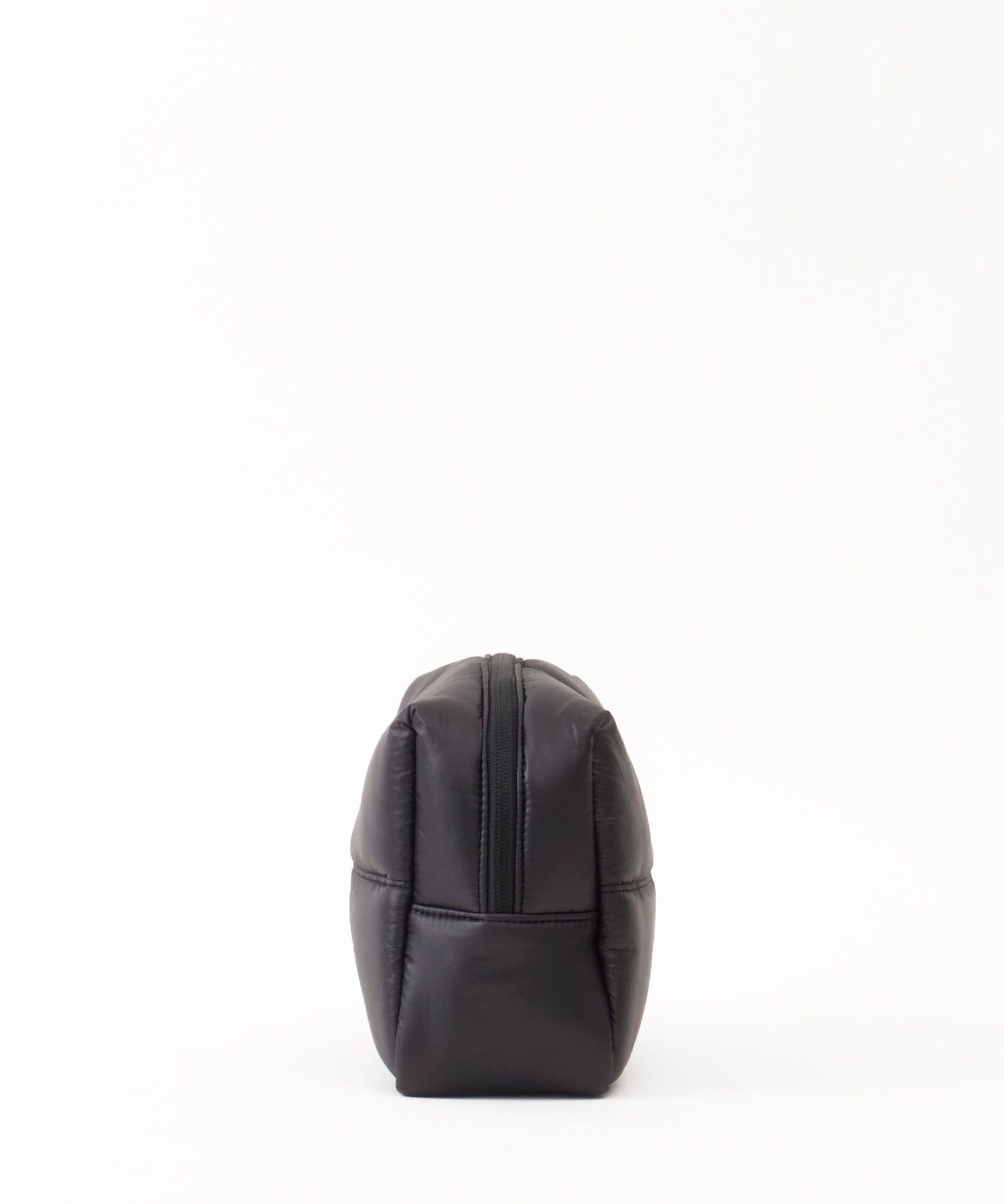 anello アネロ MATE ポーチ 軽量 撥水 ユニセックス ピロウィー AIB5221 