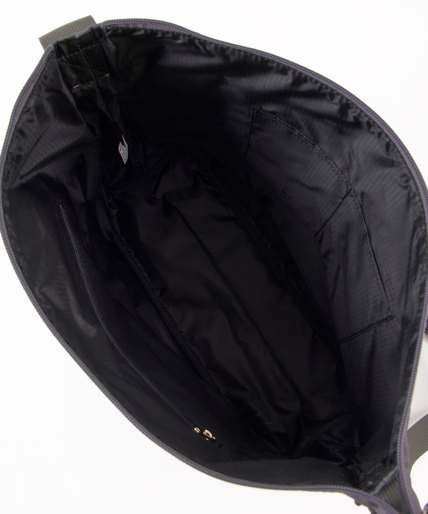 GTM0994 ジェリー ショルダーバッグ anello GRANDE TPUポケット A4 耐水 軽量 グレー